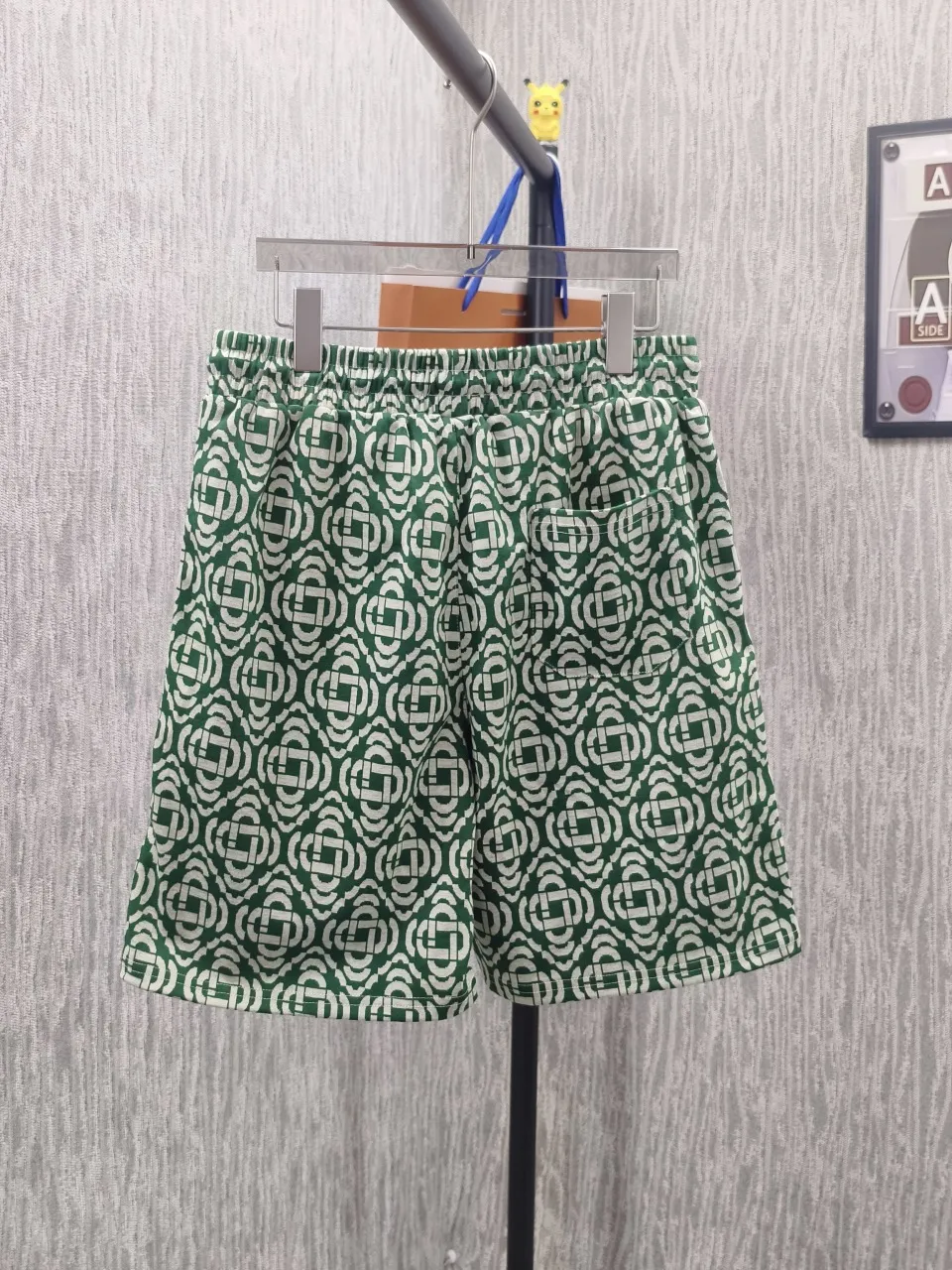 🌈🌈 Casablanca/Casablanca casual shorts with full logo, summer New Arrival, luxury Classic brand original LOGO accessories, best-selling model at the counter. Very comfortable to wear, low-key yet luxurious, very classy to wear. Needless to say, the style and tailoring of the trousers, the upper body is exquisite and vivid👍High-end first-class materials, truly palace-level casual pants Using Turkish cotton, the quality is outstanding. After heavy washing, the pants are very soft! Not picky, the upper body is absolutely stylish and extremely luxurious. Color: Picture color Sizes: M L XL 2XL 3XL